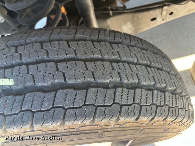 image for item OC9496 2016 Ford F350 Super Duty King Ranch  Crew Cab flatbed pickup truck