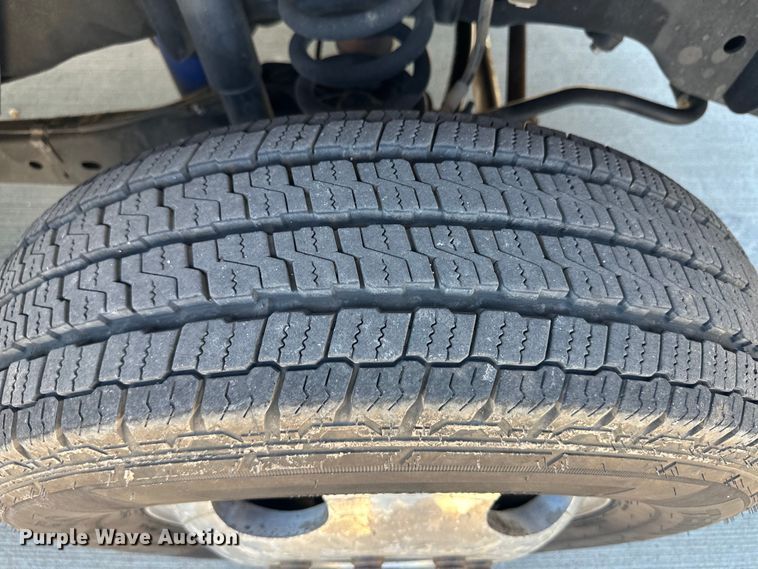 image for item OC9496 2016 Ford F350 Super Duty King Ranch  Crew Cab flatbed pickup truck