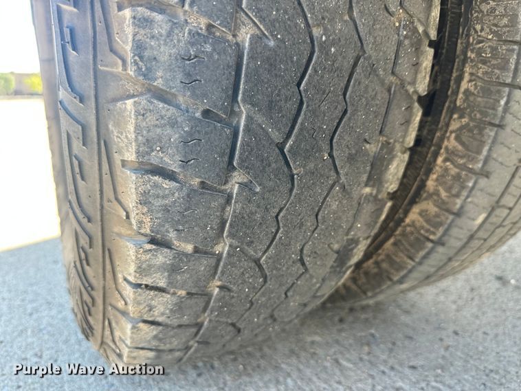 image for item OC9496 2016 Ford F350 Super Duty King Ranch  Crew Cab flatbed pickup truck