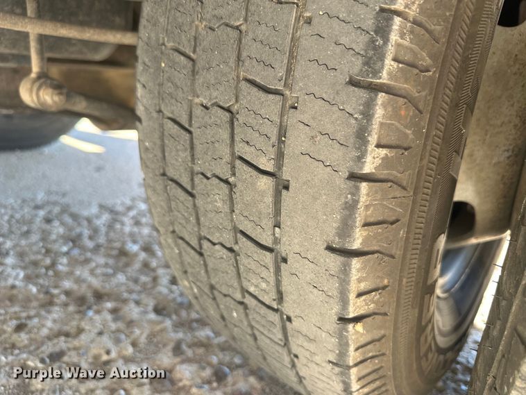 image for item OC9496 2016 Ford F350 Super Duty King Ranch  Crew Cab flatbed pickup truck