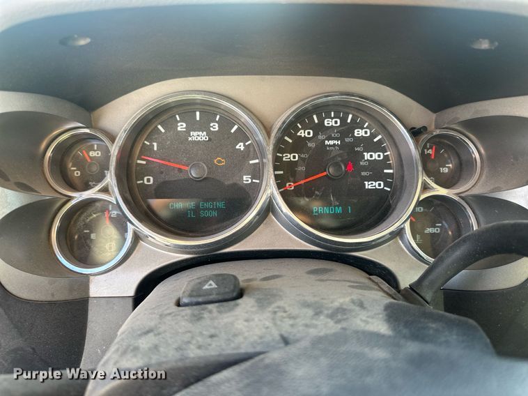 image for item OC9506 2011 GMC Sierra 3500HD  Ext. Cab pickup truck