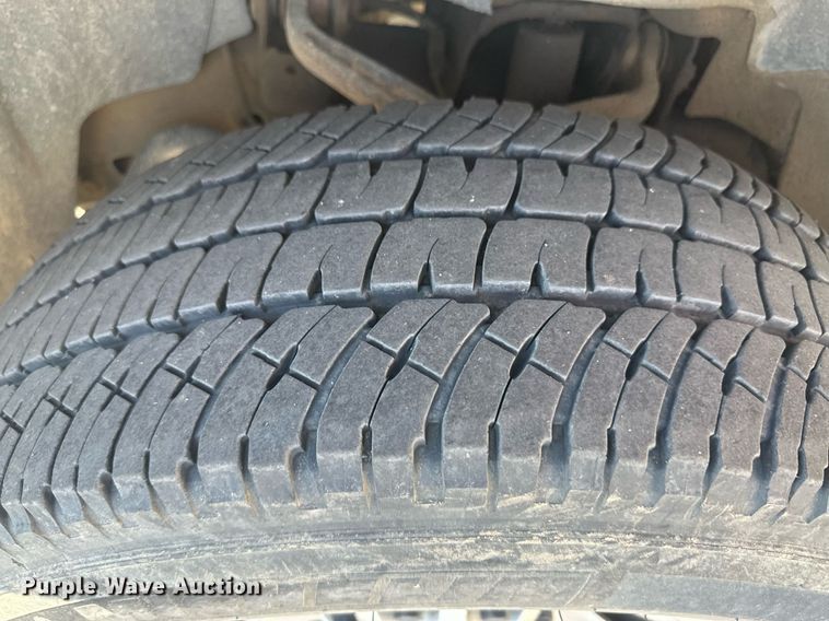 image for item OC9506 2011 GMC Sierra 3500HD  Ext. Cab pickup truck