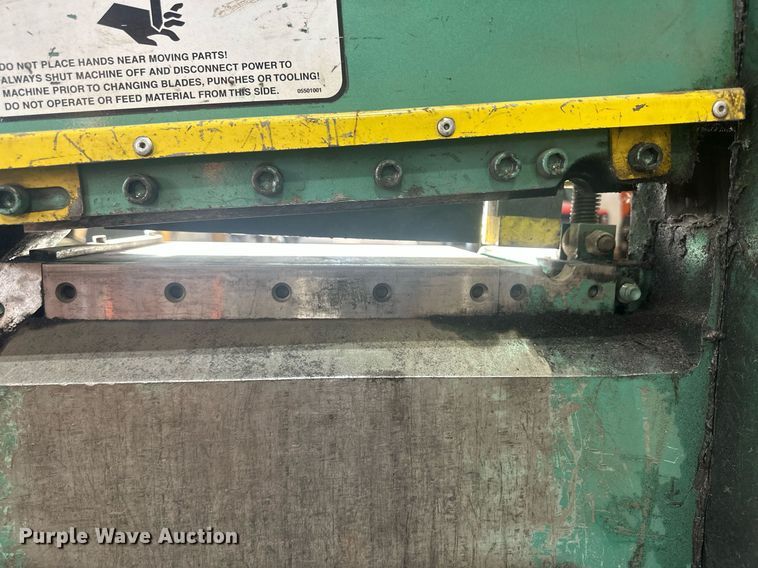 image for item OC9518 Piranha P65 Ironworker