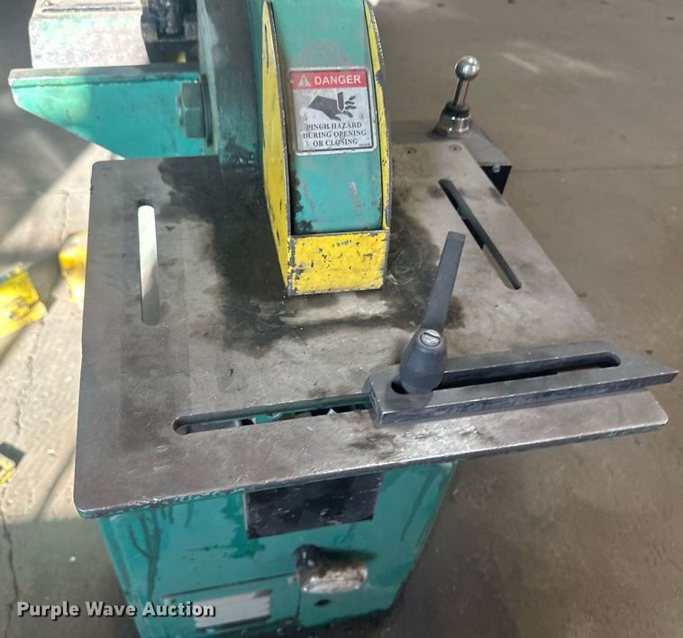image for item OC9518 Piranha P65 Ironworker