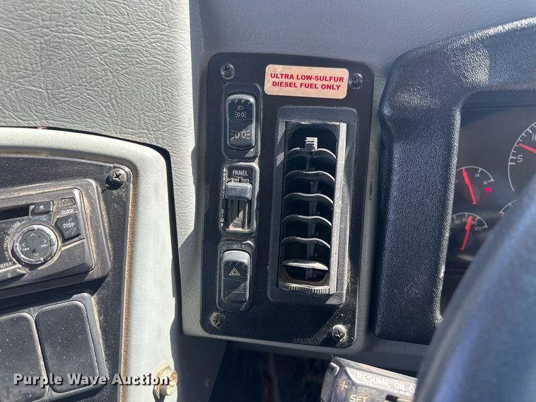 image for item OC9520 2010 Blue Bird Vision  school bus