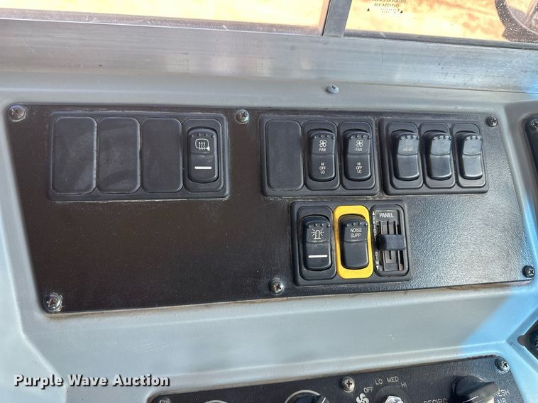 image for item OC9520 2010 Blue Bird Vision  school bus