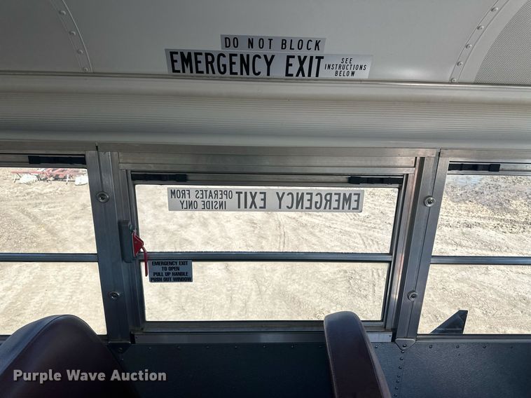 image for item OC9520 2010 Blue Bird Vision  school bus