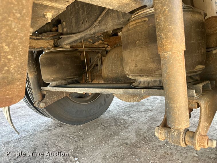 image for item OC9520 2010 Blue Bird Vision  school bus