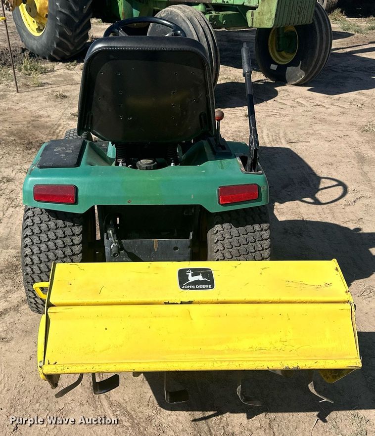 image for item OC9521 John Deere 265  lawn mower