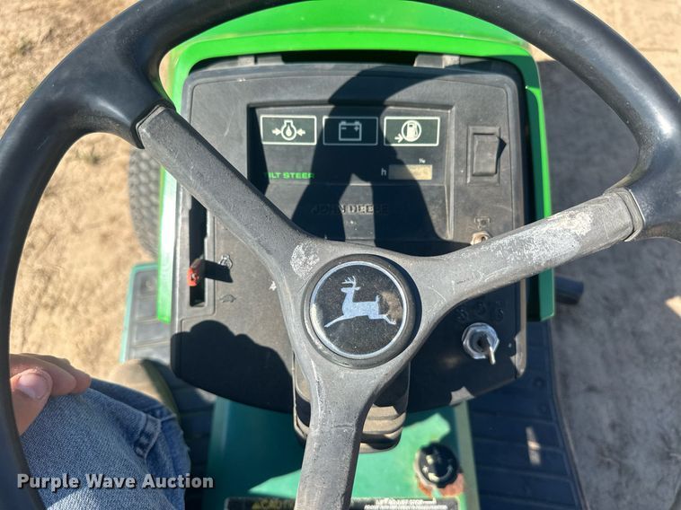 image for item OC9521 John Deere 265  lawn mower