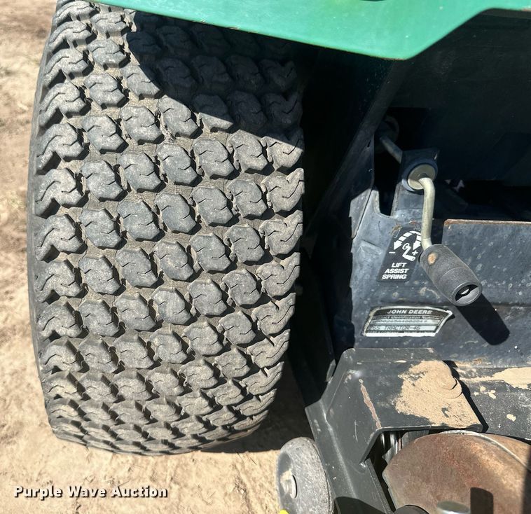 image for item OC9521 John Deere 265  lawn mower