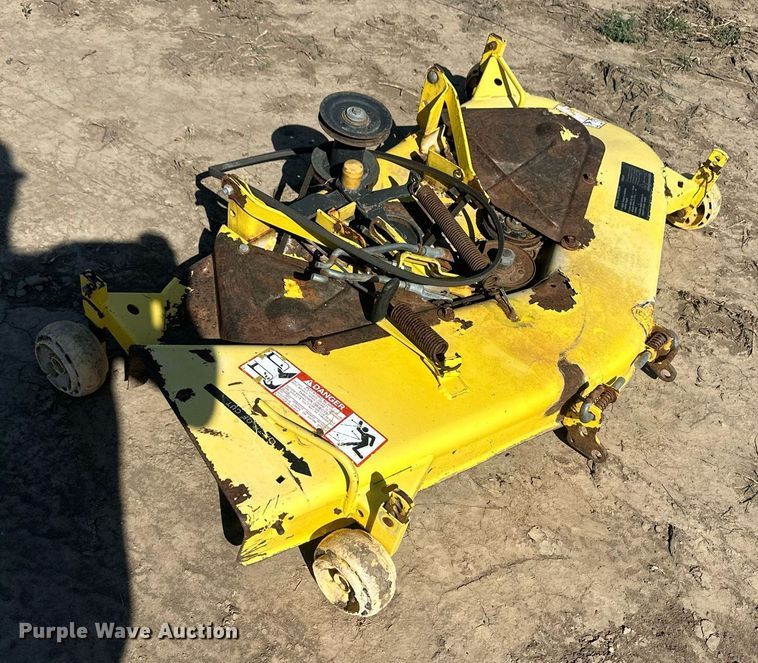 image for item OC9521 John Deere 265  lawn mower