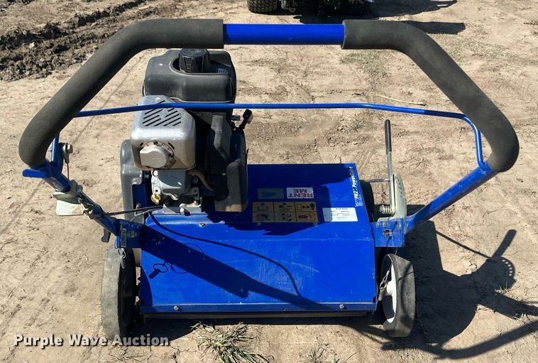 image for item OC9521 John Deere 265  lawn mower