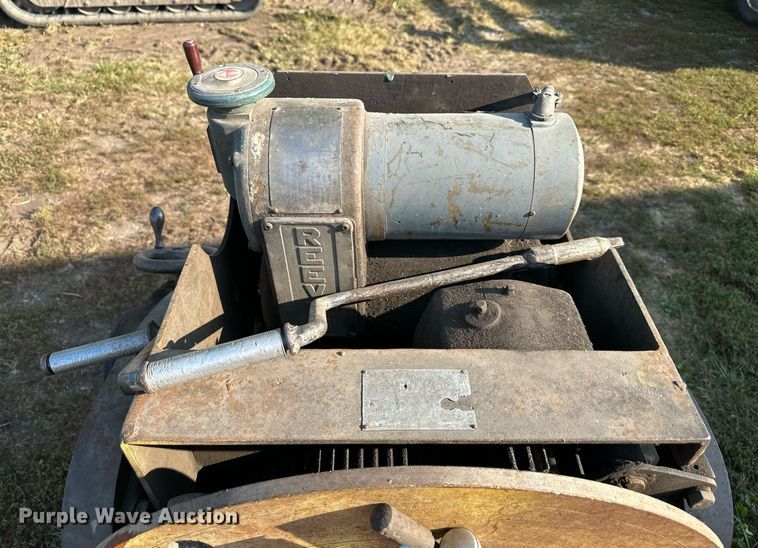 image for item OF9068 Webb  weld positioner