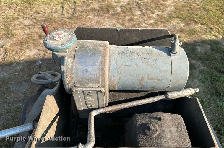 image for item OF9068 Webb  weld positioner