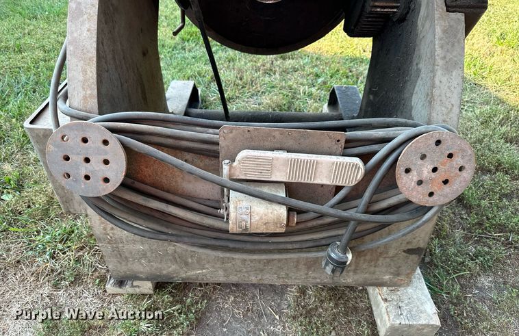 image for item OF9068 Webb  weld positioner