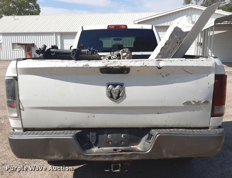 image for item OF9435 2011 Dodge Ram 2500  Crew Cab pickup truck