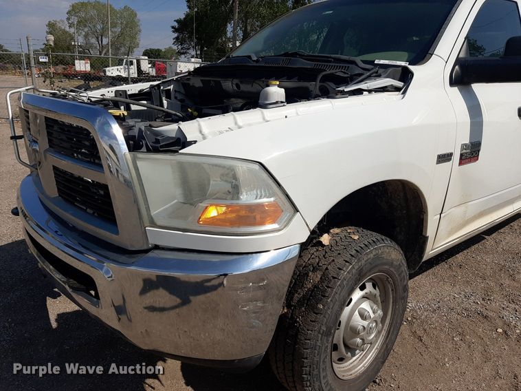 image for item OF9435 2011 Dodge Ram 2500  Crew Cab pickup truck