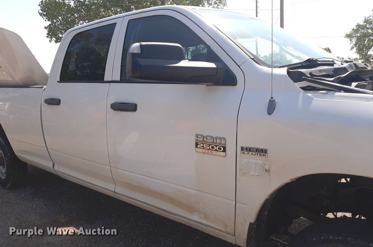 image for item OF9435 2011 Dodge Ram 2500  Crew Cab pickup truck