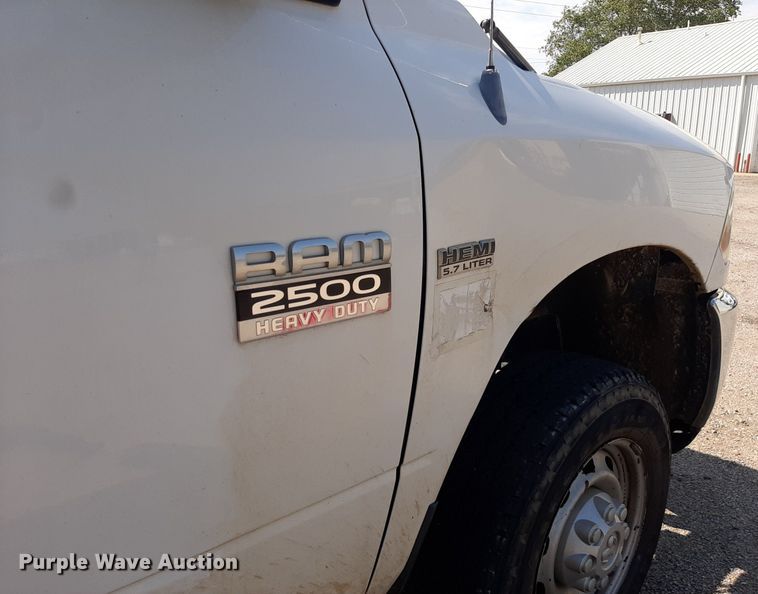 image for item OF9435 2011 Dodge Ram 2500  Crew Cab pickup truck