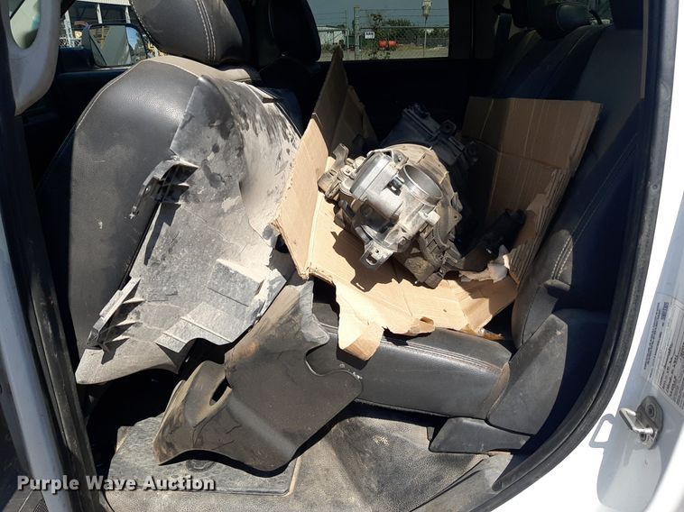 image for item OF9435 2011 Dodge Ram 2500  Crew Cab pickup truck