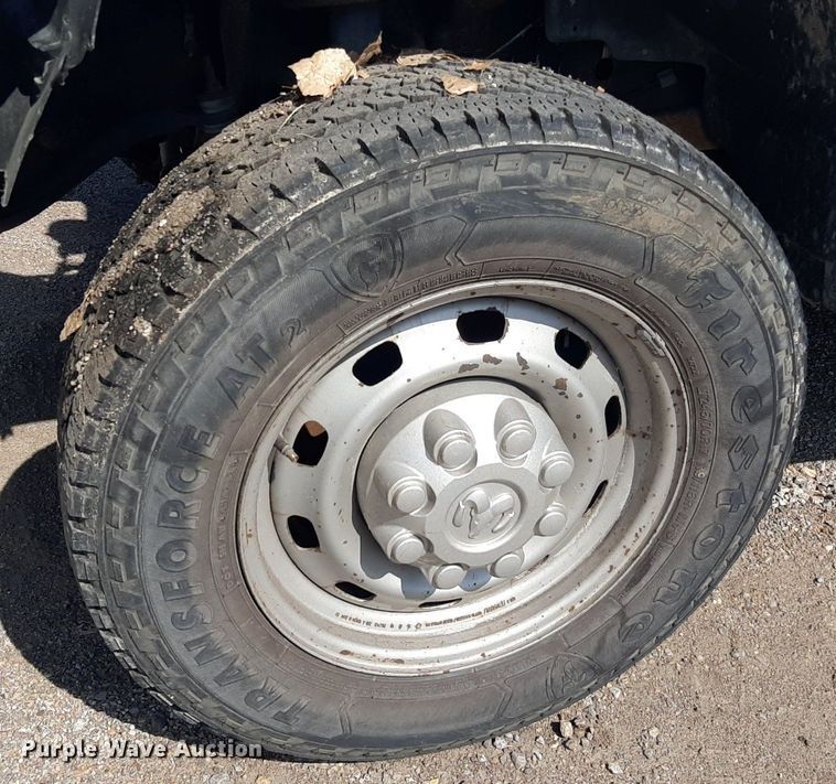 image for item OF9435 2011 Dodge Ram 2500  Crew Cab pickup truck