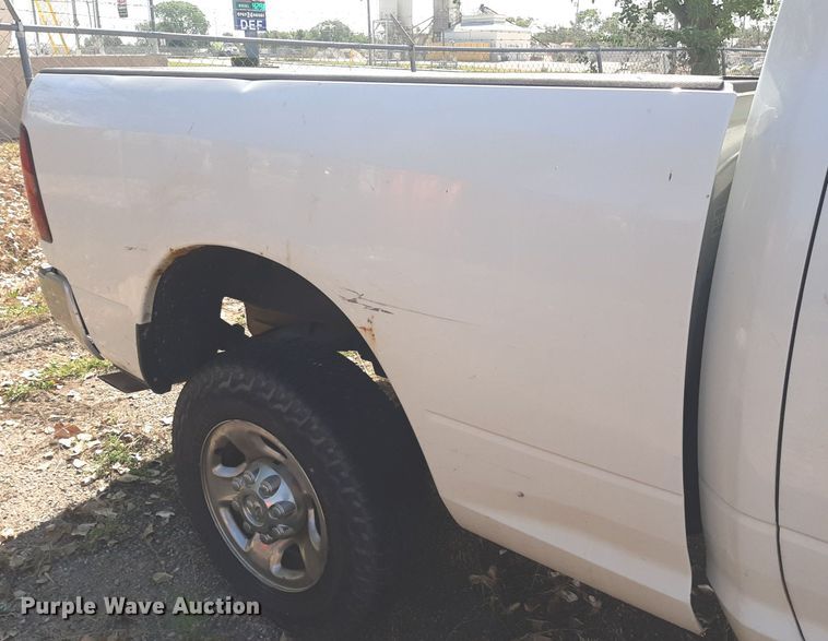 image for item OF9436 2012 Dodge Ram 2500  Crew Cab pickup truck