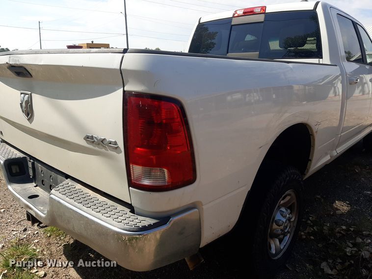 image for item OF9436 2012 Dodge Ram 2500  Crew Cab pickup truck