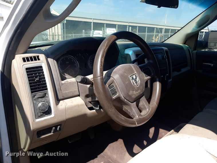 image for item OF9436 2012 Dodge Ram 2500  Crew Cab pickup truck