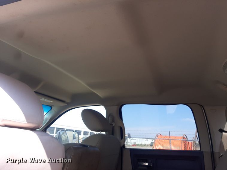 image for item OF9436 2012 Dodge Ram 2500  Crew Cab pickup truck