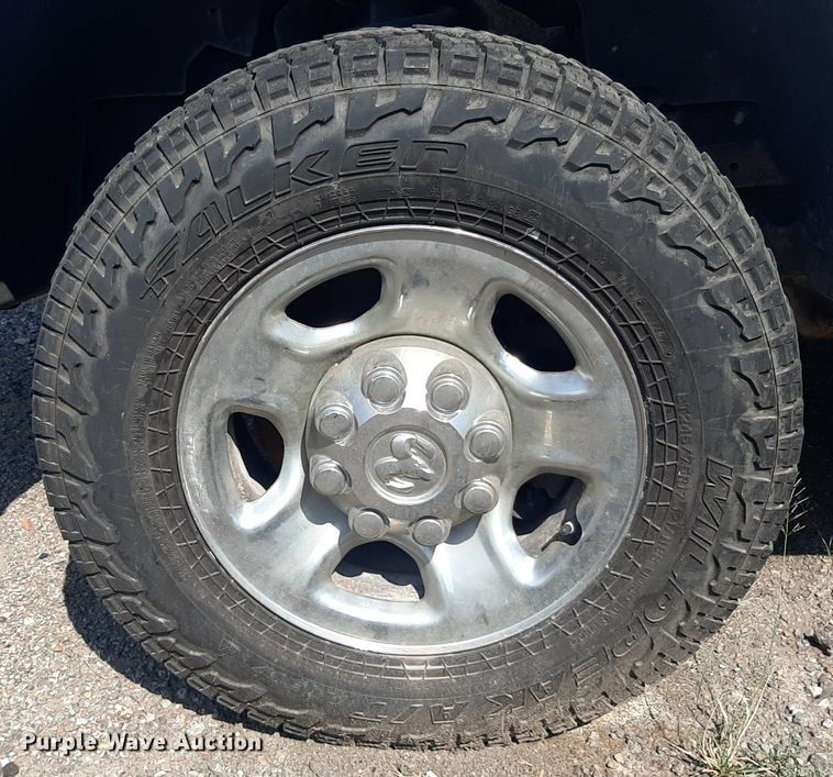 image for item OF9436 2012 Dodge Ram 2500  Crew Cab pickup truck