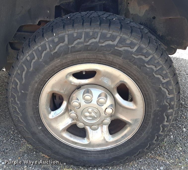 image for item OF9436 2012 Dodge Ram 2500  Crew Cab pickup truck