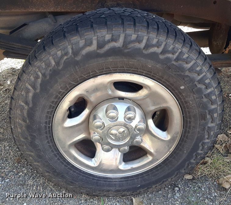 image for item OF9436 2012 Dodge Ram 2500  Crew Cab pickup truck