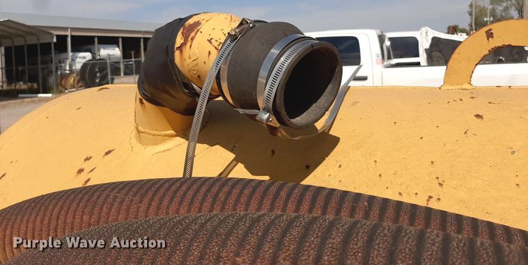 image for item OF9437 2008 Vac-Tron FM350DT-H  vacuum excavator