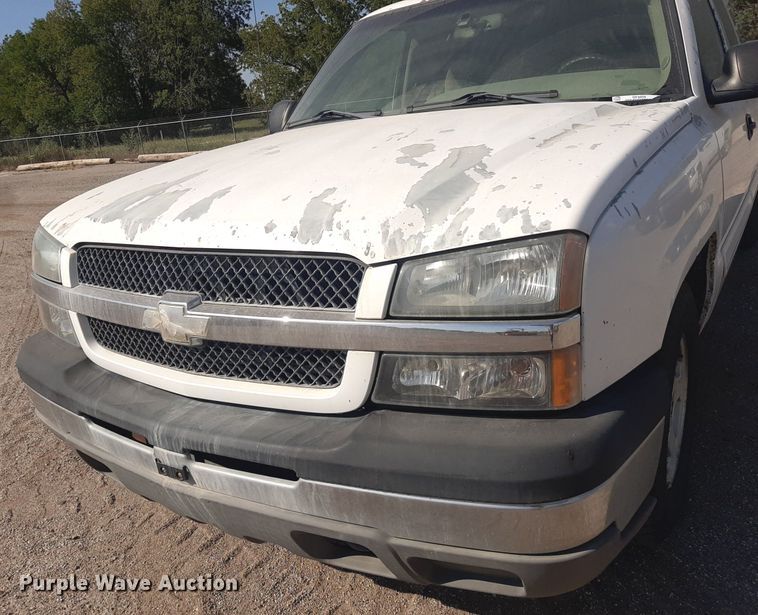 image for item OF9459 2003 Chevrolet Silverado 1500  Ext. Cab pickup truck