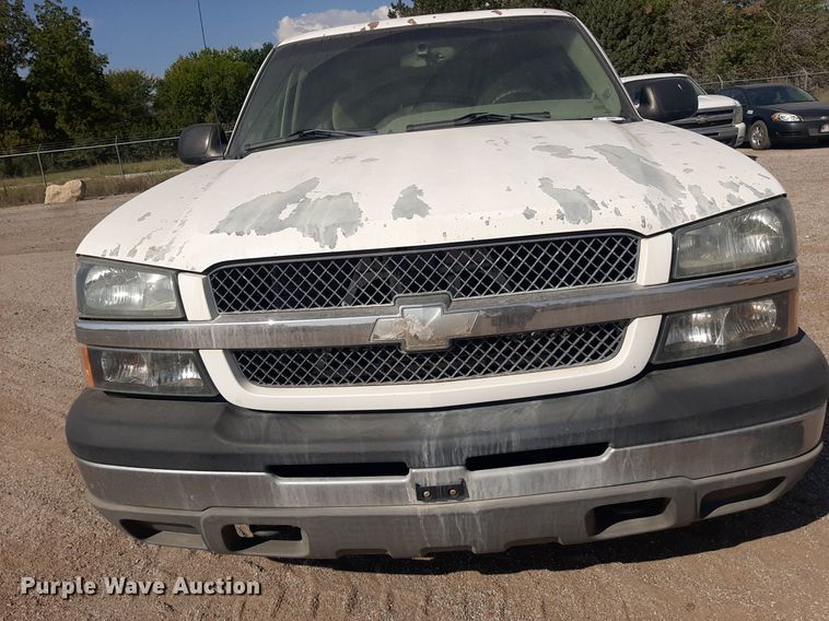 image for item OF9459 2003 Chevrolet Silverado 1500  Ext. Cab pickup truck