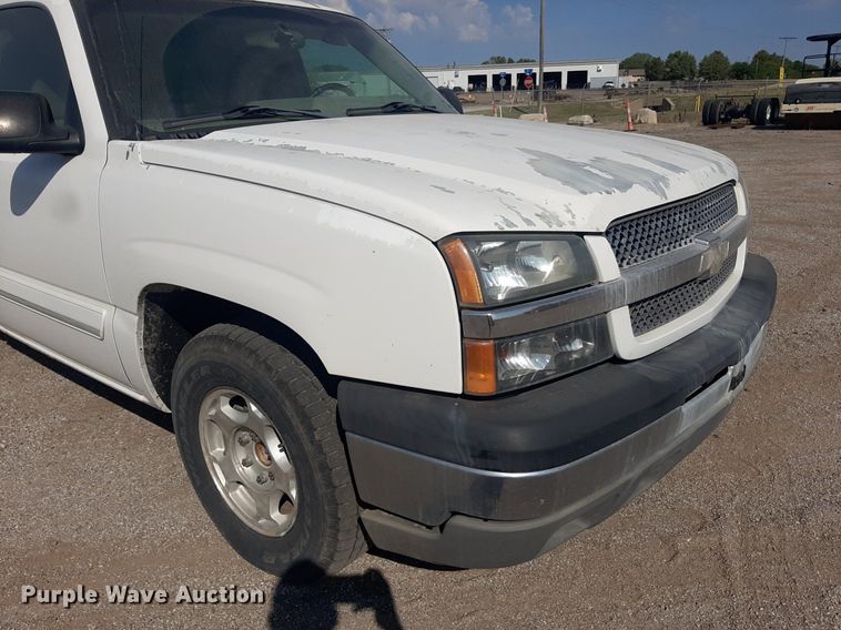 image for item OF9459 2003 Chevrolet Silverado 1500  Ext. Cab pickup truck