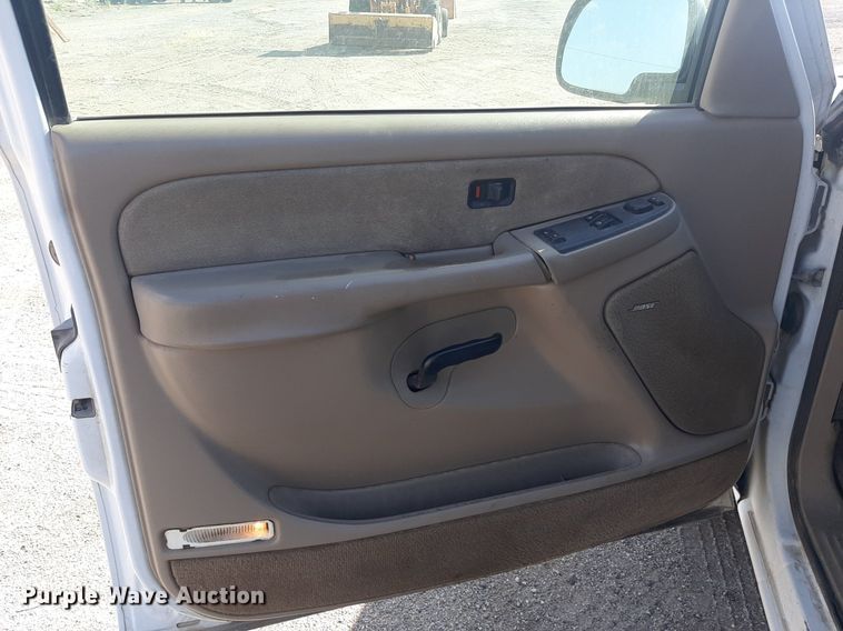 image for item OF9459 2003 Chevrolet Silverado 1500  Ext. Cab pickup truck