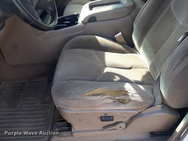 image for item OF9459 2003 Chevrolet Silverado 1500  Ext. Cab pickup truck