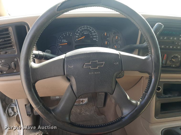 image for item OF9459 2003 Chevrolet Silverado 1500  Ext. Cab pickup truck