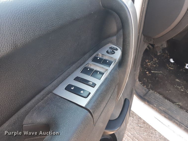 image for item OF9463 2011 Chevrolet Silverado 1500  Ext. Cab pickup truck