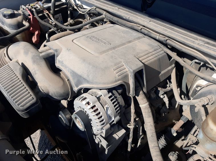 image for item OF9463 2011 Chevrolet Silverado 1500  Ext. Cab pickup truck