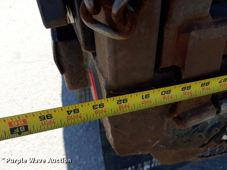 image for item OF9488 2007 Chevrolet Silverado 3500  Crew Cab flatbed pickup truck