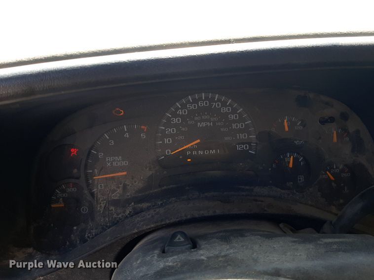 image for item OF9488 2007 Chevrolet Silverado 3500  Crew Cab flatbed pickup truck