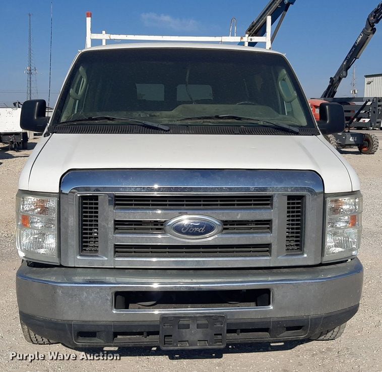 image for item OF9489 2012 Ford E-350 Super Duty  van