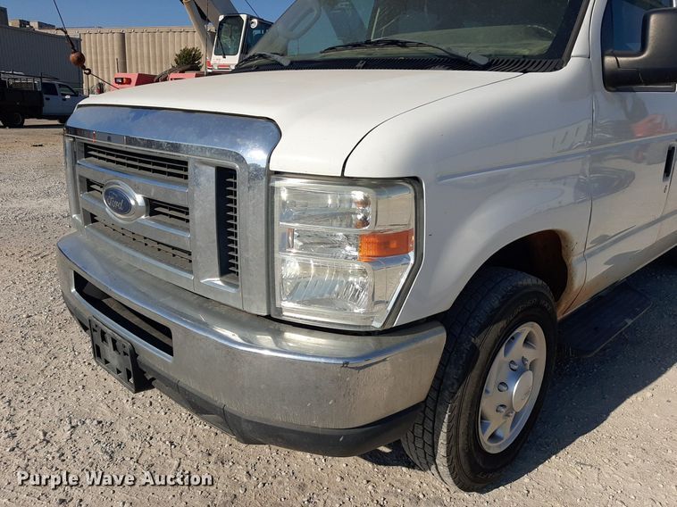 image for item OF9489 2012 Ford E-350 Super Duty  van
