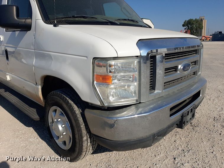 image for item OF9489 2012 Ford E-350 Super Duty  van