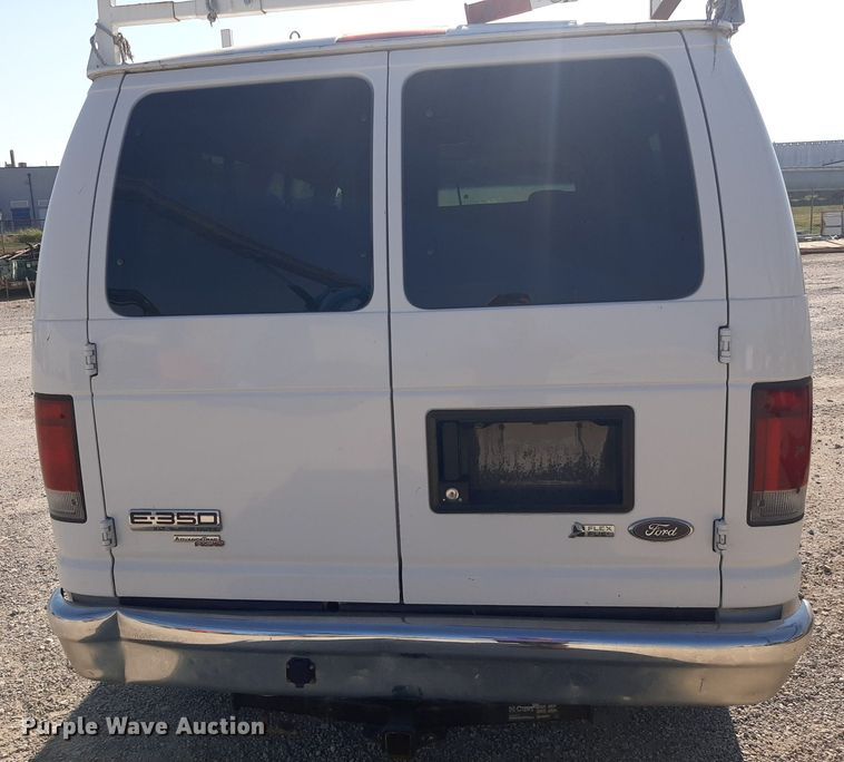 image for item OF9489 2012 Ford E-350 Super Duty  van