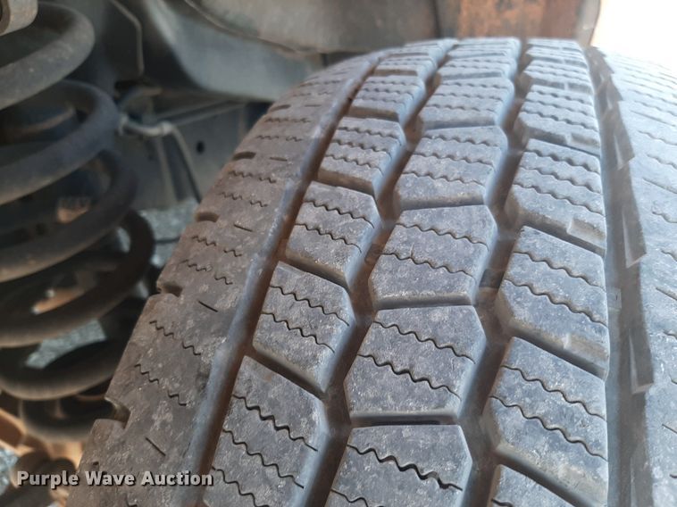 image for item OF9489 2012 Ford E-350 Super Duty  van