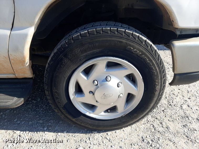 image for item OF9489 2012 Ford E-350 Super Duty  van